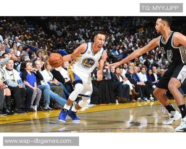 深入分析JDG战队防守策略的优缺点与比赛影响